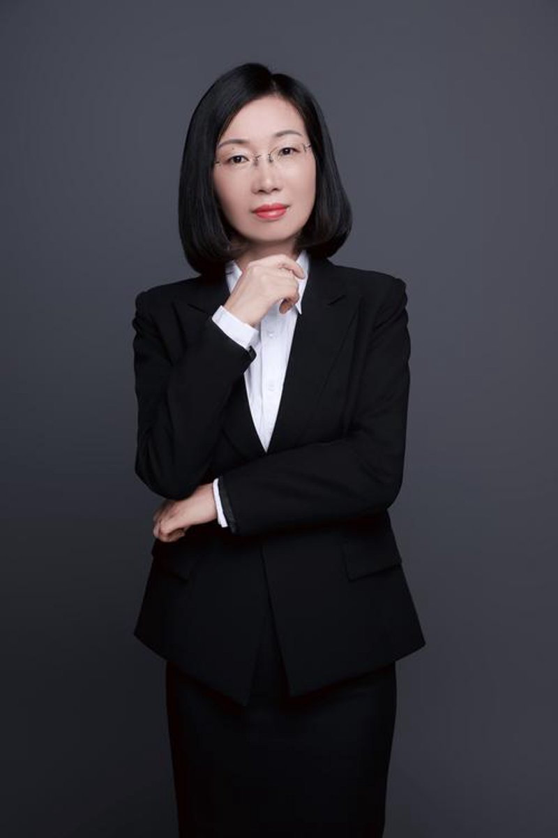 合同纠纷律师：企业法律防护伞
