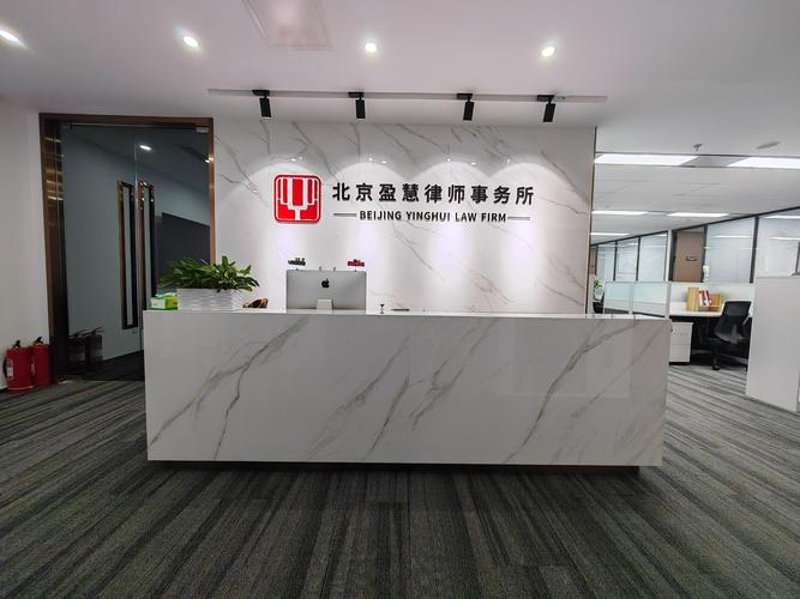 合同纠纷律师：为企业保驾护航